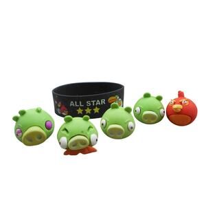 2012 Angry Birds Puzzle Eraser Eraseez Lot Pigs Red Bird Bonus Bracelet